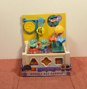 FAO Schwarz Bumble Bee Garden Sort & Match Set
